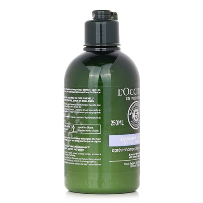 L'Occitane Aromachologie Gentle & Balance Conditioner (All Hair Types)   (Random Packaging) 250ml/8.4oz